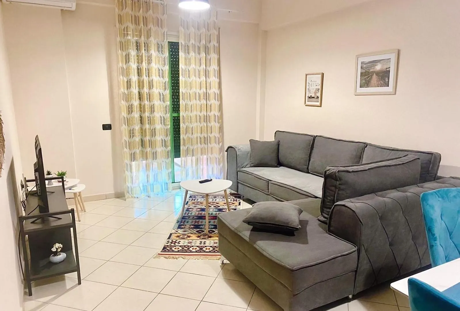 22 Sea Side Apartment Durrës